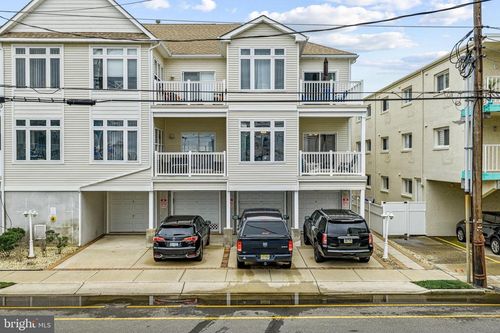 unit-103-229 E Pine Ave, Wildwood, NJ, 08260-4998 | Card Image
