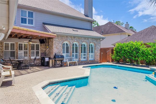 1414 Pine Meadow Ct, House other with 5 bedrooms, 4 bathrooms and 3 parking in Pearland TX | Image 24