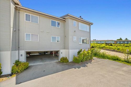 c4-1008 Hooter Ln, Juneau, AK, 99801-9513 | Card Image