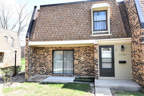 5-7734 Woodward Avenue, Woodridge, IL, 60517 | Card Image