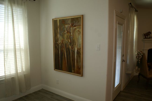 dining area with view to yard | Image 11