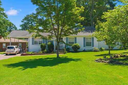 302 Park Ln, Florence, AL, 35630-1226 | Card Image