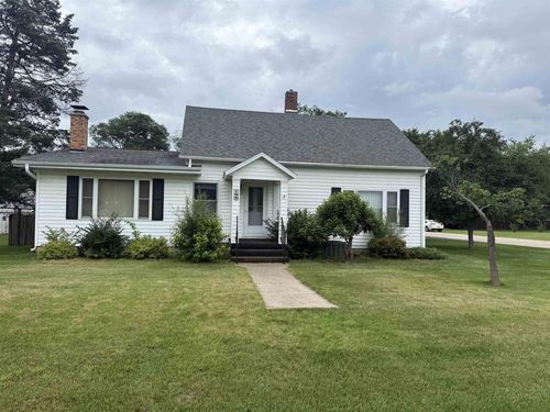 109 S 1st St, AVOCA, WI, 53506-7125 | Card Image