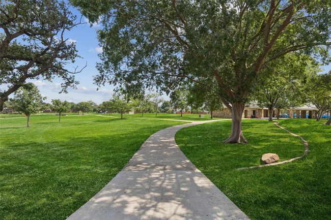 2613 Winterlake Dr, House other with 3 bedrooms, 2 bathrooms and null parking in Carrollton TX | Image 33