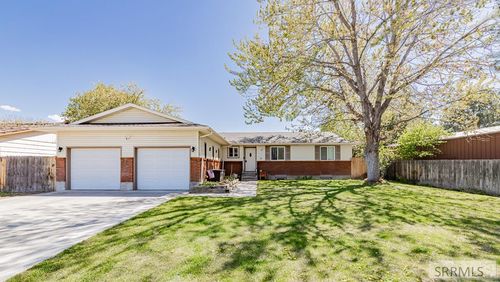 1858 Henry St, Idaho Falls, ID, 83401-3170 | Card Image
