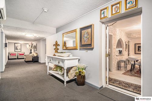 102-3003 Paddock Plz, Omaha, NE, 68124 | Card Image