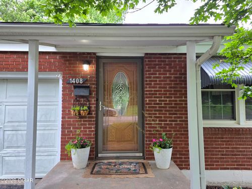 1408 Massachusetts Avenue, Joplin, MO, 64801 | Card Image