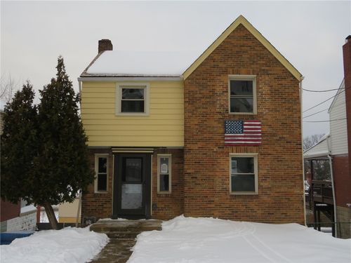 360 Olancha Ave, Brentwood, PA, 15227-2922 | Card Image