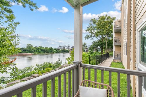 740 1st Ave N, Nashville, TN, 37201-1068 | Card Image