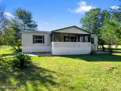 28089 Jackson Trail, House other with 3 bedrooms, 2 bathrooms and null parking in Hilliard FL | Image 2