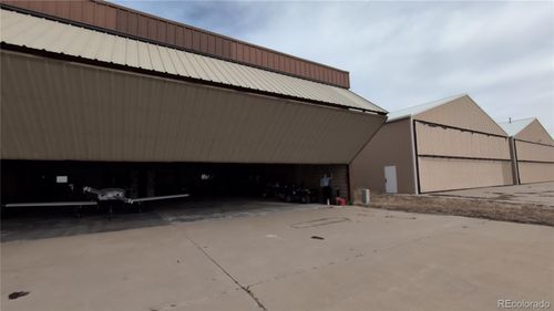 4-37451 Beechcraft Way, Watkins, CO, 80137-7134 | Card Image