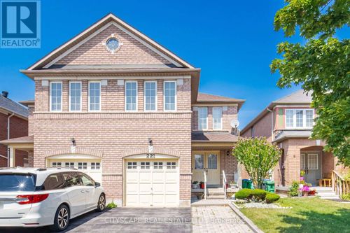 221 Richvale Dr S, Brampton, ON, L6Z4W2 | Card Image