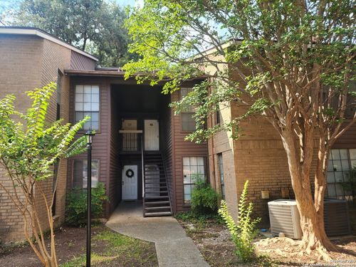 apt-44-8611 Datapoint Dr, San Antonio, TX, 78229-5922 | Card Image