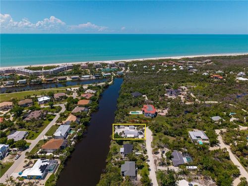 450 Birdsong Pl, SANIBEL, FL, 33957-4335 | Card Image