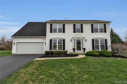 6360 Green Valley Ln, Lockport, NY, 14094-8838 | Card Image