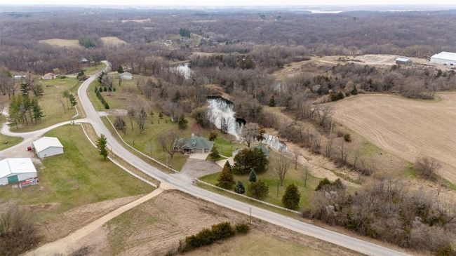 1321 Hickory Hollow Rd Ne, House other with 4 bedrooms, 3 bathrooms and null parking in Solon IA | Image 46