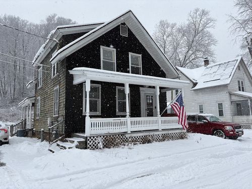 8 Water St, Greenfield, MA, 01301-3856 | Card Image