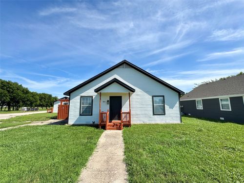 901 Kingdom Cir, Waxahachie, TX, 75167-7908 | Card Image