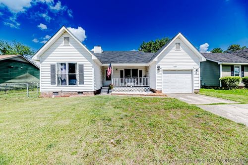 937 Glen Reilly Dr, Fayetteville, NC, 28314-5609 | Card Image