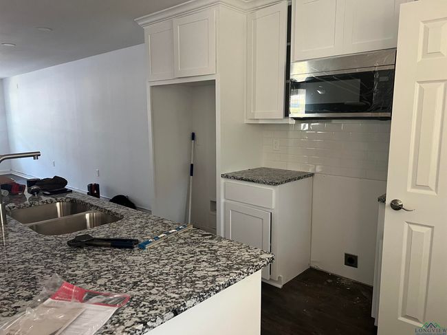 2808 Park Dr, House other with 3 bedrooms, 2 bathrooms and null parking in Marshall TX | Image 9
