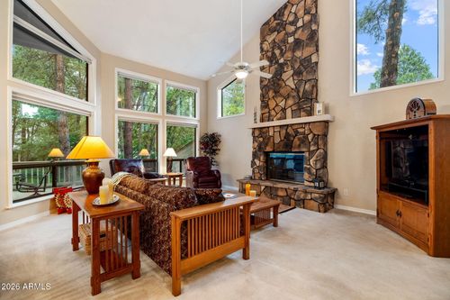3712 Crown Dancer Dr, Pinetop, AZ, 85935-7504 | Card Image