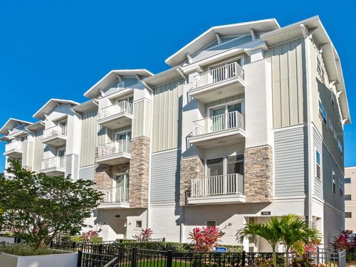 508 Laurel Park Dr, Sarasota, FL, 34236-3202 | Card Image