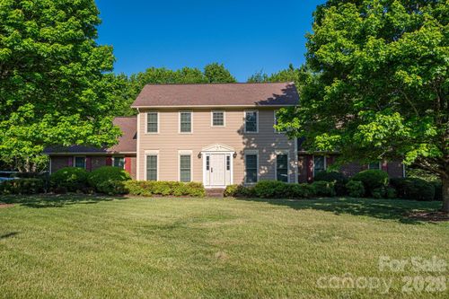 1520 Stableview Dr, Gastonia, NC, 28056-1657 | Card Image