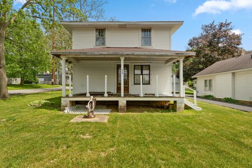 214 Center Street, Valparaiso, IN, 46385 | Card Image