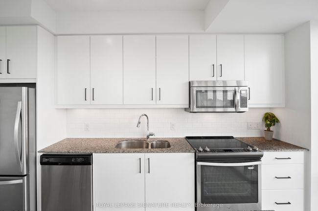 502 - 85 Duke St W, Condo with 2 bedrooms, 2 bathrooms and null parking in Kitchener ON | Image 12