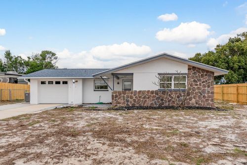 10521 Oak Hill Dr, PORT RICHEY, FL, 34668-2927 | Card Image