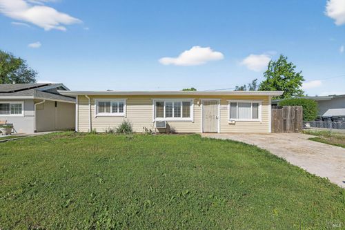 1049 Buchanan St, Fairfield, CA, 94533-4656 | Card Image