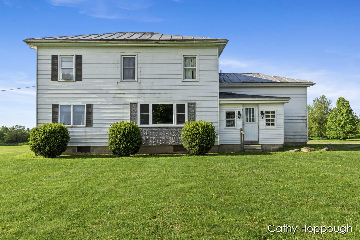Peck Lake Rd, Ionia, MI 48846