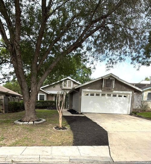 13239 Larkplace Dr, San Antonio, TX, 78233-5061 | Card Image