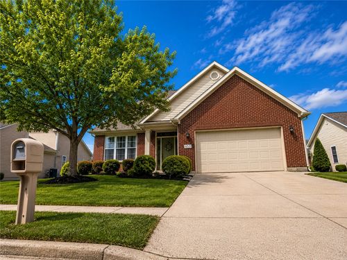 653 Willow Point Ct, Troy, OH, 45373-8623 | Card Image