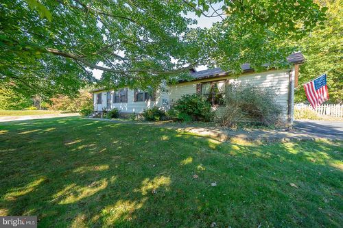 121 S Sandy Hill Rd, COATESVILLE, PA, 19320-1135 | Card Image