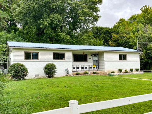 1166 Lake Dr, Dandridge, TN, 37725-4831 | Card Image