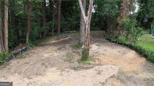 1043 Gun Club Rd Nw, Atlanta, GA, 30318-3909 | Card Image