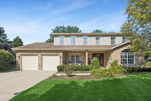 1306 Clark St, North Aurora, IL, 60542-9033 | Card Image