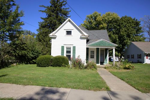 26 W Stump Street, Williamsport, IN, 47993 | Card Image