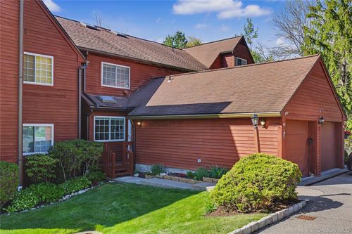 404 Tamarack Ln, Brewster, NY, 10509-6041 | Card Image