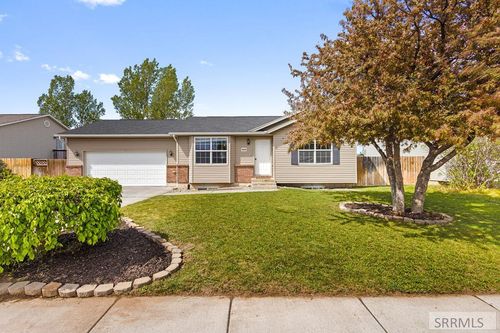 4439 E Ladino Dr, Idaho Falls, ID, 83401-3848 | Card Image