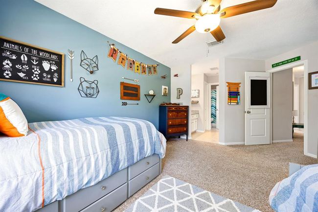 907 Live Oak Ln, House other with 5 bedrooms, 4 bathrooms and 3 parking in Seabrook TX | Image 23