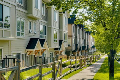 958 Sherwood Blvd Nw, Calgary, AB, T3R0V3 | Card Image