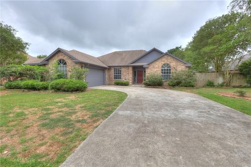 7714 Odessa Dr, Corpus Christi, TX, 78413-6113 | Card Image