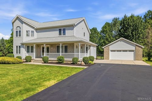 535 Pletcher Rd, Lewiston, NY, 14092-1016 | Card Image