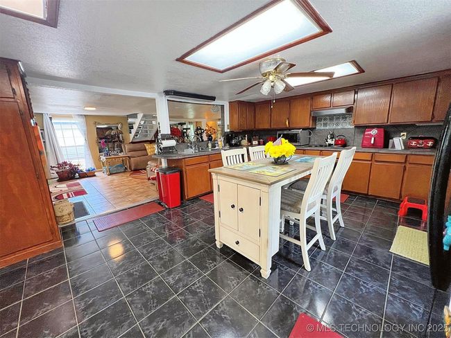98224 S 4489 Rd, House other with 3 bedrooms, 2 bathrooms and null parking in Vian OK | Image 6