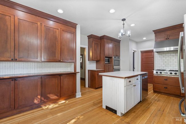 624 6 Th Ave, House other with 8 bedrooms, 3 bathrooms and 2 parking in Lewiston ID | Image 9