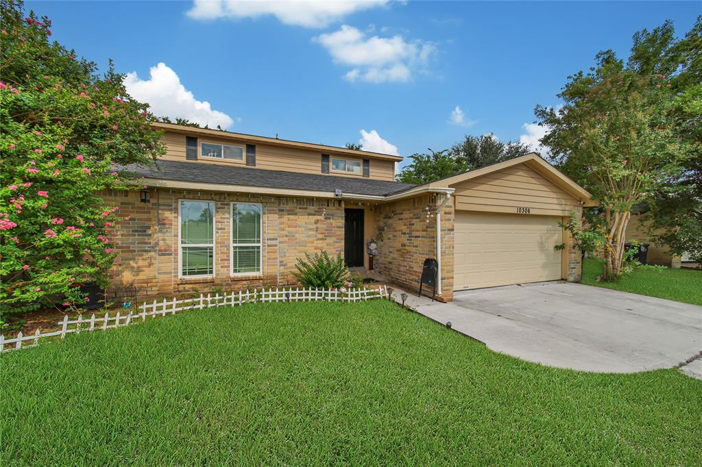 Clarktower Ln, Sugar Land, TX 77498
