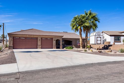 2815 Pepperwood Dr, Lake Havasu City, AZ, 86404-3929 | Card Image