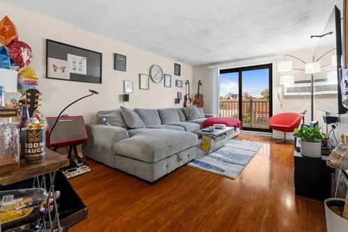 25-7 Park Ave, Revere, MA, 02151-3468 | Card Image